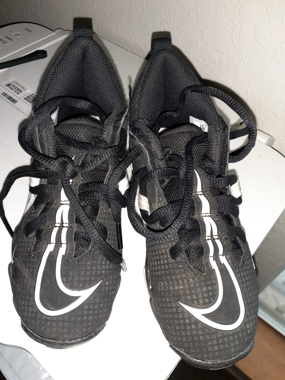 Nike Kids Black and White Alpha Baseball Cleats